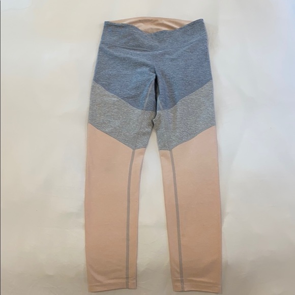 Outdoor Voices Color Block Leggings - Picture 2 of 6